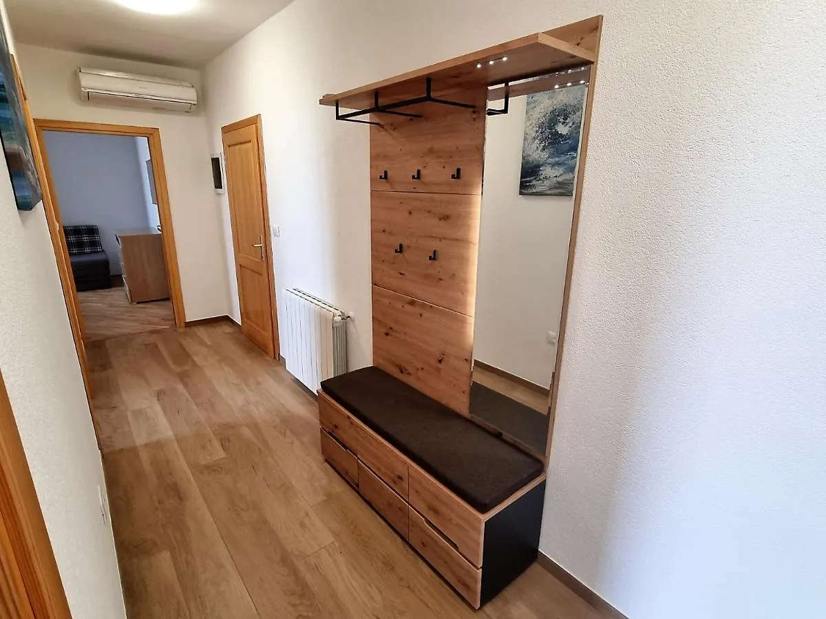 אומאג Apartments Valentina
