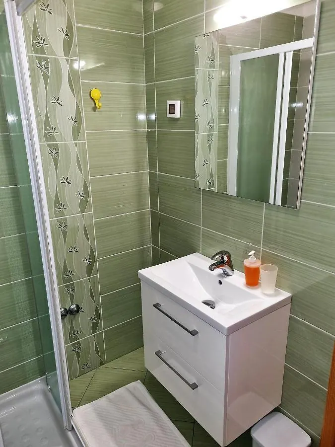 אומאג Apartments Valentina
