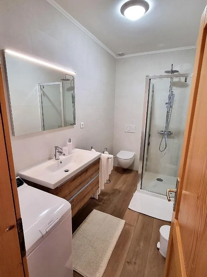 אומאג Apartments Valentina 0*,  קרואטיה
