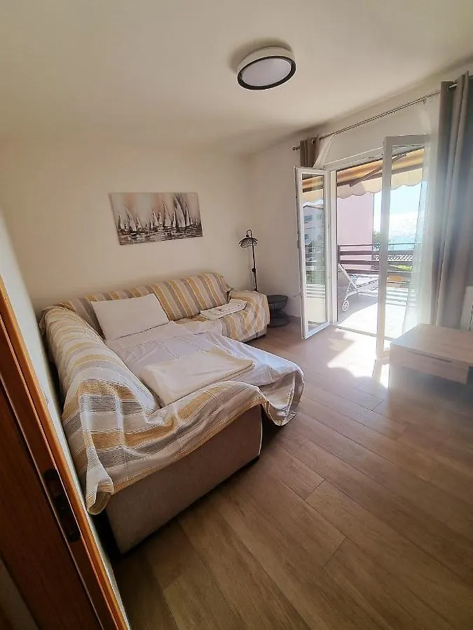 אומאג Apartments Valentina
