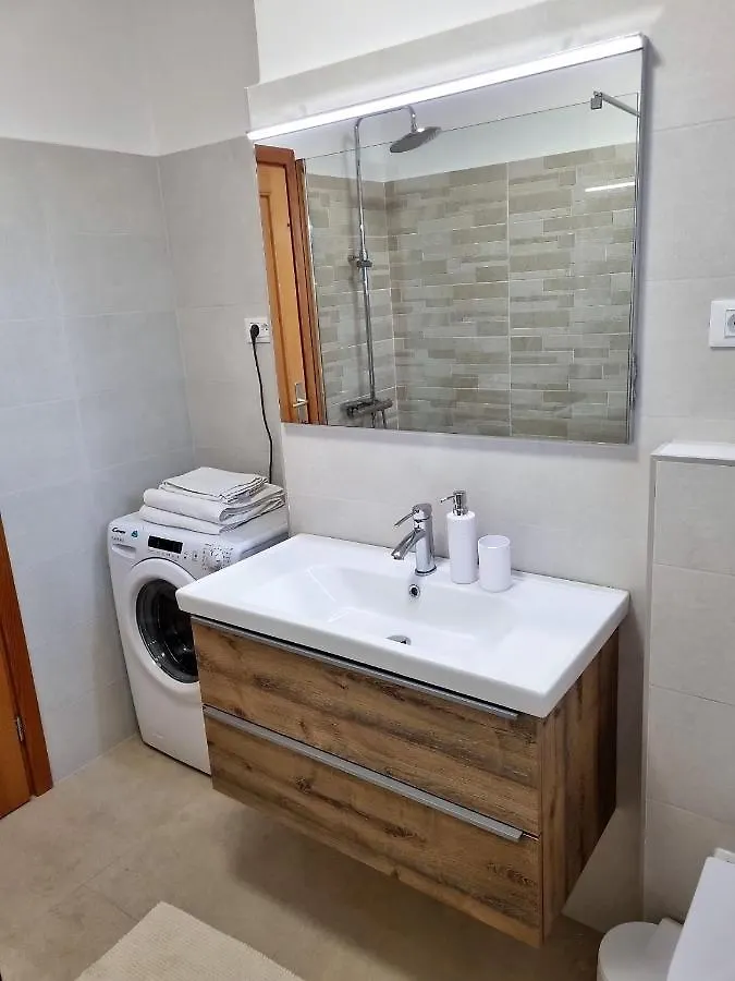 Apartments Valentina Umag 0*,
