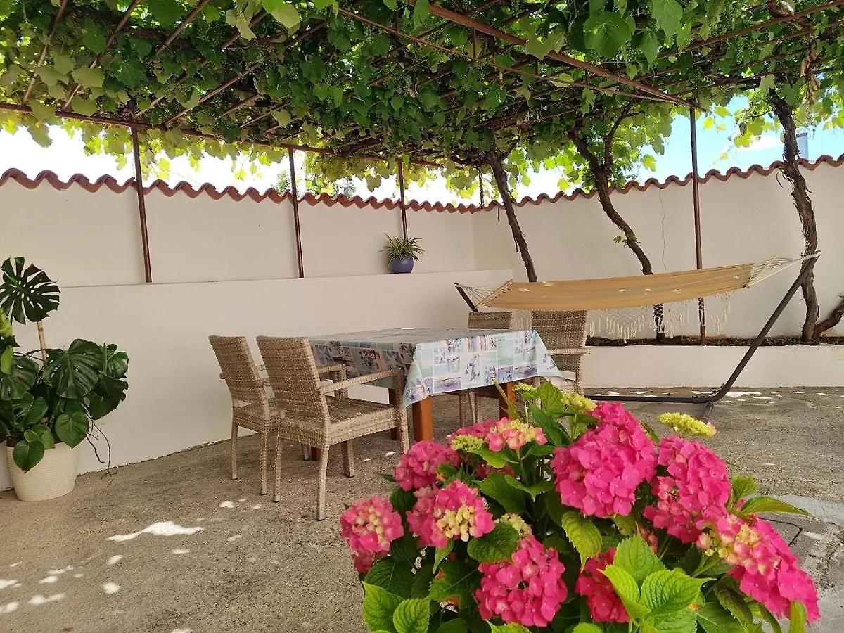 Apartments Valentina Umag 0*,  Kroatien