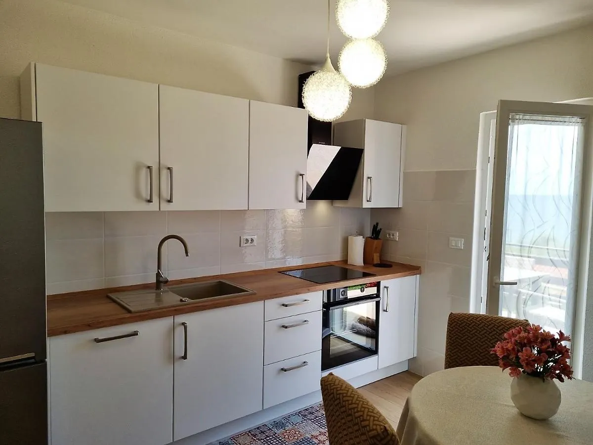 Apartments Valentina Umag 0*,